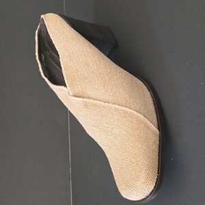 Donald J. Pliner Beige Textured Mules